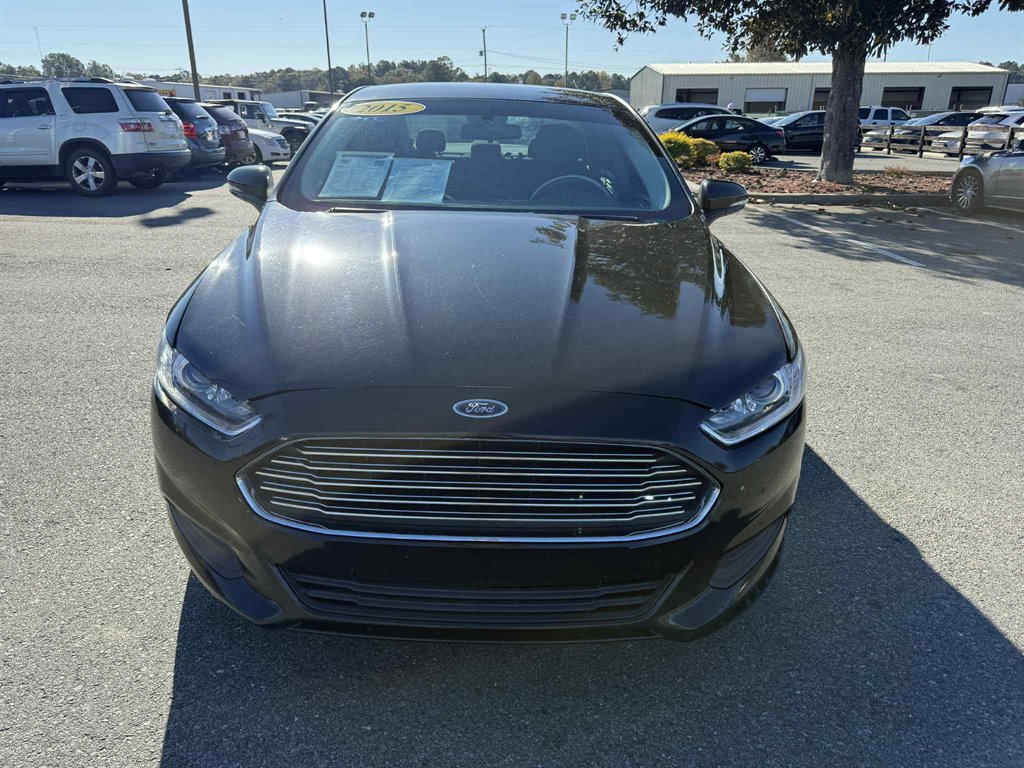 2015 Ford Fusion SE's photo