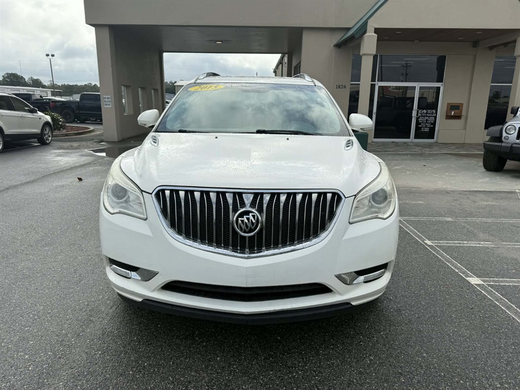 2015 Buick Enclave Convenience's photo