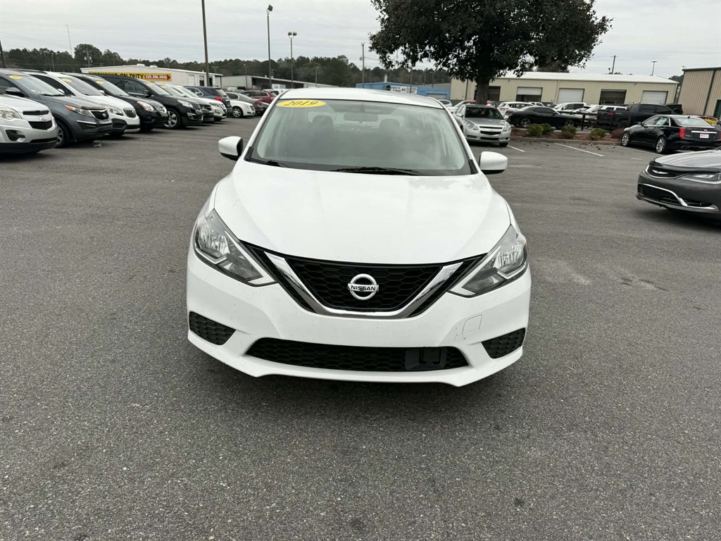 2019 Nissan Sentra S's photo