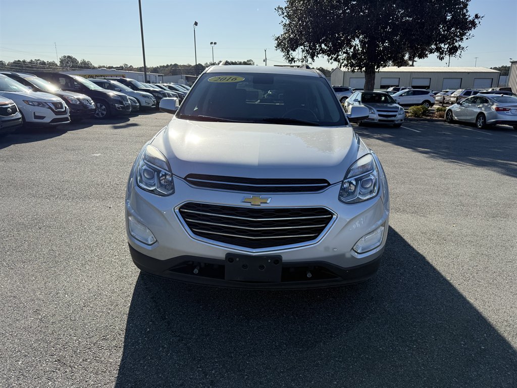 2016 Chevrolet Equinox LT's photo