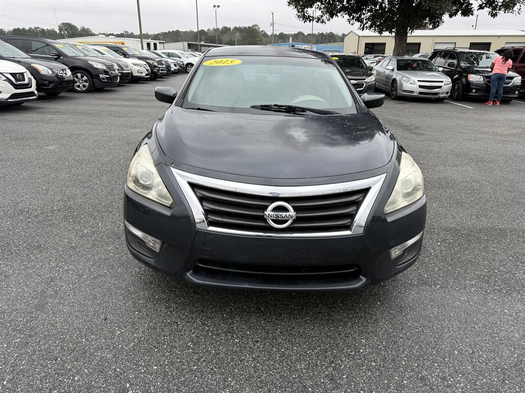2015 Nissan Altima S's photo