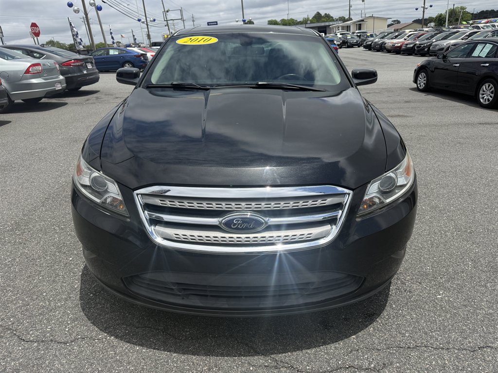 2010 Ford Taurus SEL FWD's photo