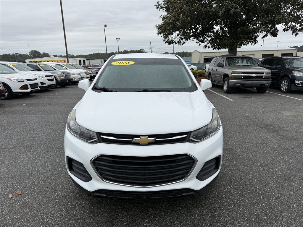 2018 Chevrolet Trax LS's photo