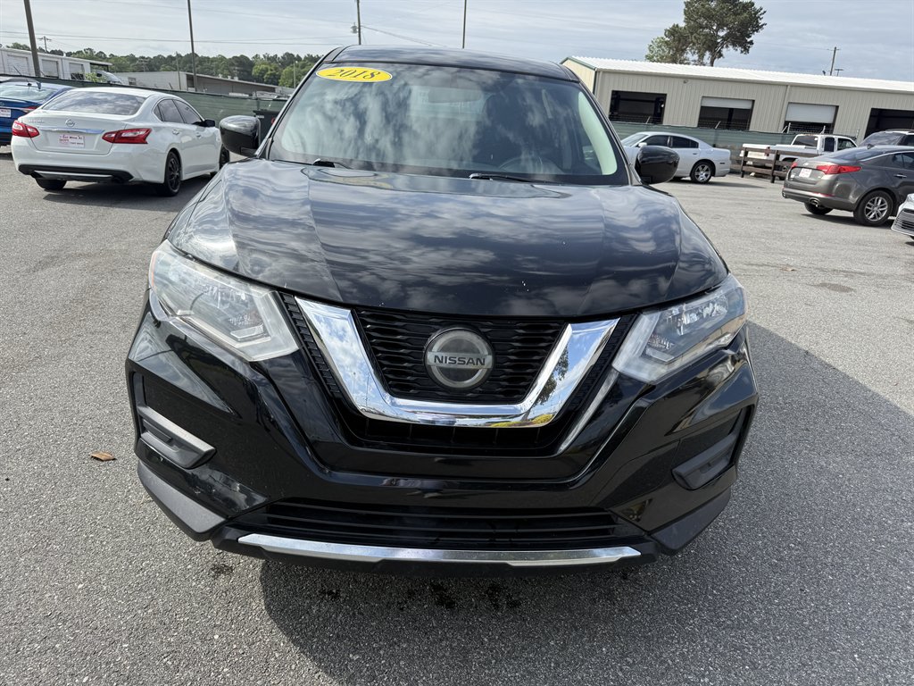 2018 Nissan Rogue S FWD's photo