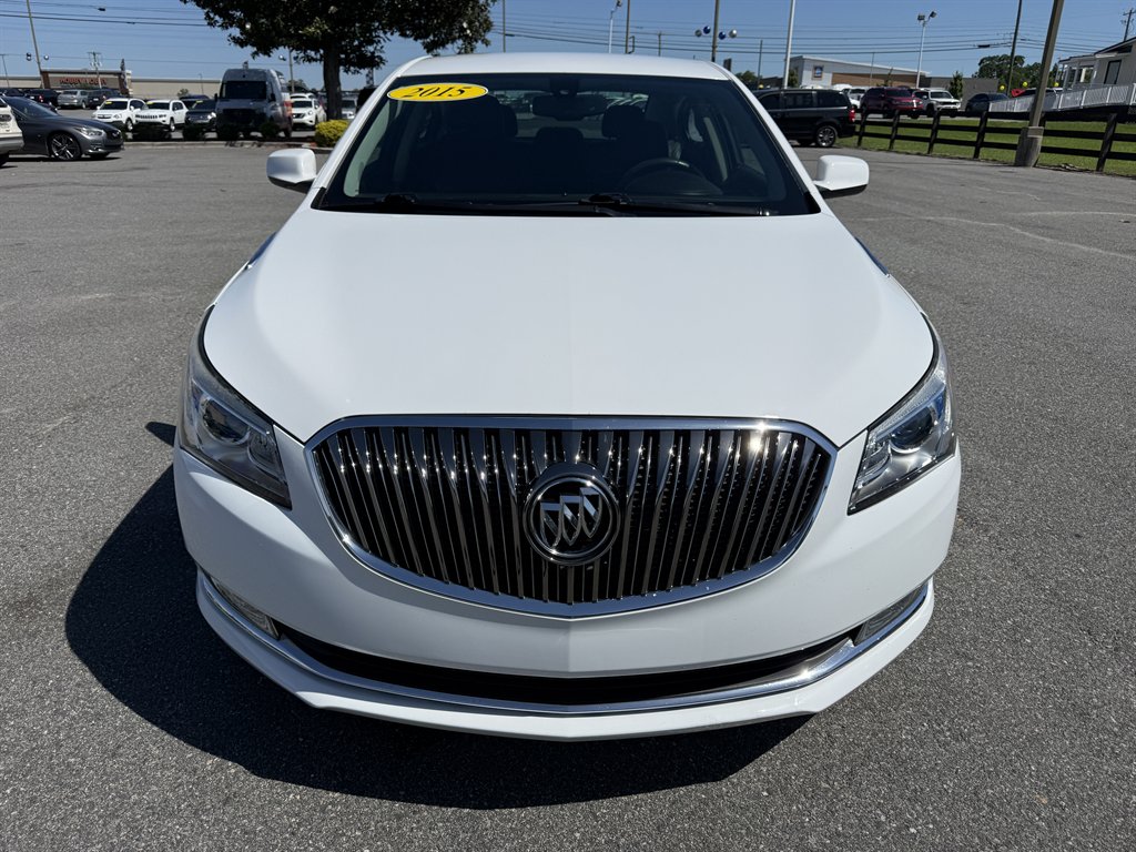 2015 Buick LaCrosse 3.6 Auto's photo
